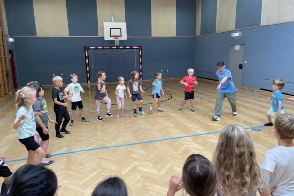 45D5736B-F516-4440-9588-E8B8D8A0F07F