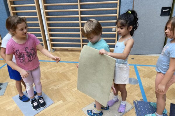 497FD701-0E19-4E88-8CD3-E6581757D22A