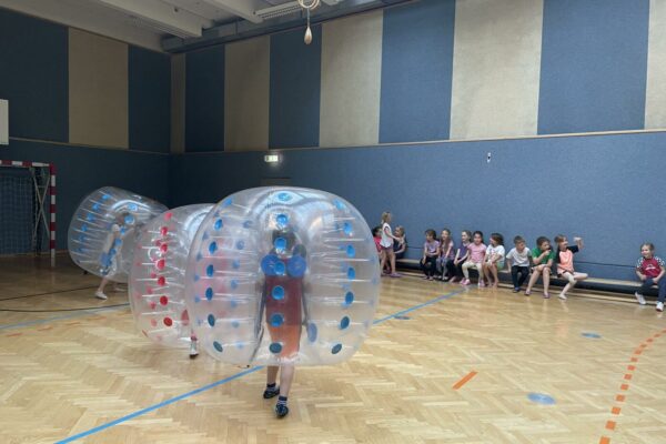 Bubble_Soccer_08